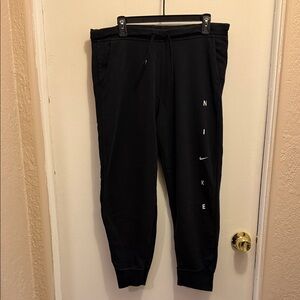 Nike Dri-fit Men's Black Sweatpants with Logo